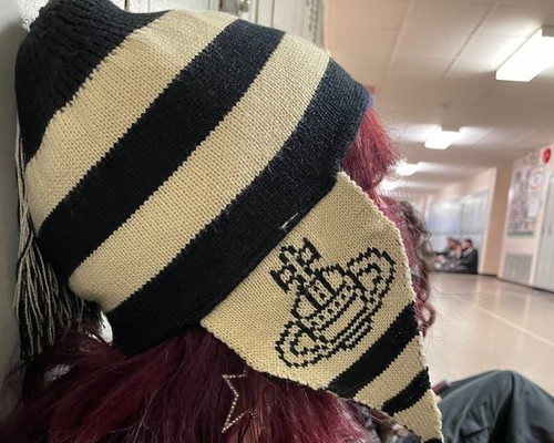 A knit hat of the same shape, seen from behind